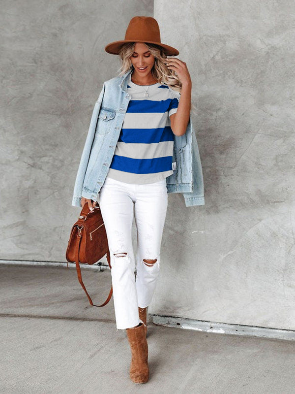Blue and White Short-sleeved T-shirt
